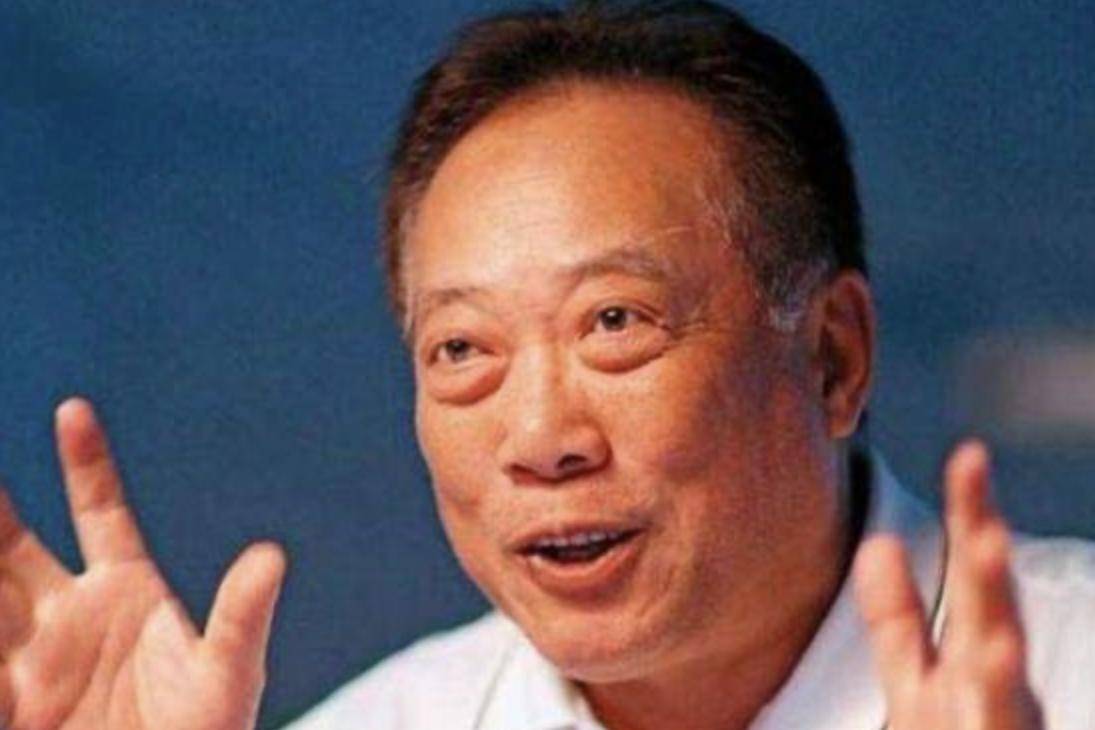 没落家族内斗中亏40亿最后败给了红颜祸水J9真人游戏第一品牌“一代鞋王”达芙妮(图16)